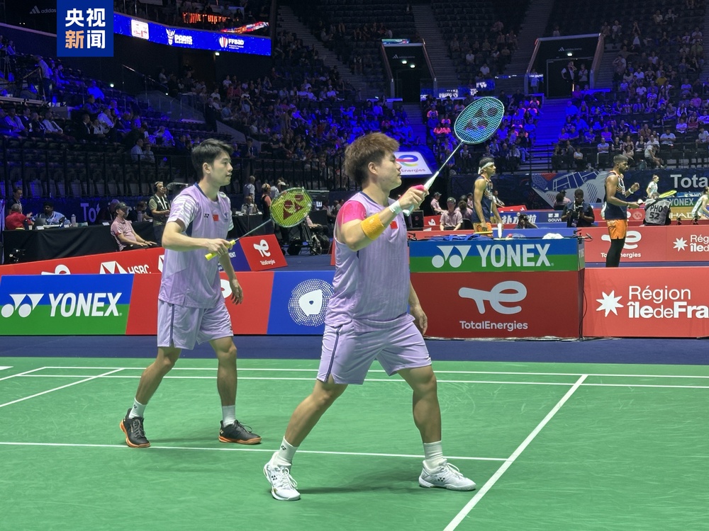 富尔特斯与 富尔特斯与