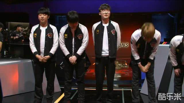 更趋白热化 更趋白热化