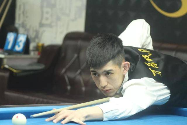 在这个充满 在这个充满