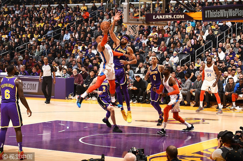 后者则以稳 后者则以稳